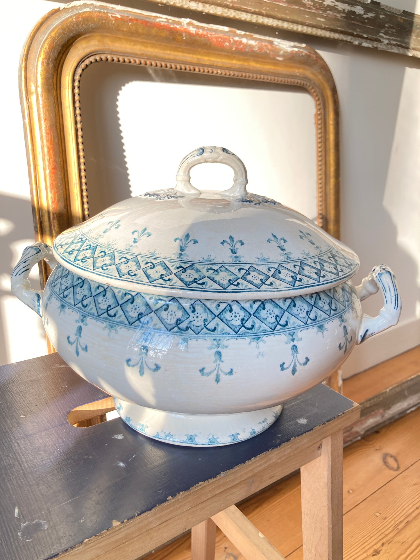 Andrée - Soup tureen