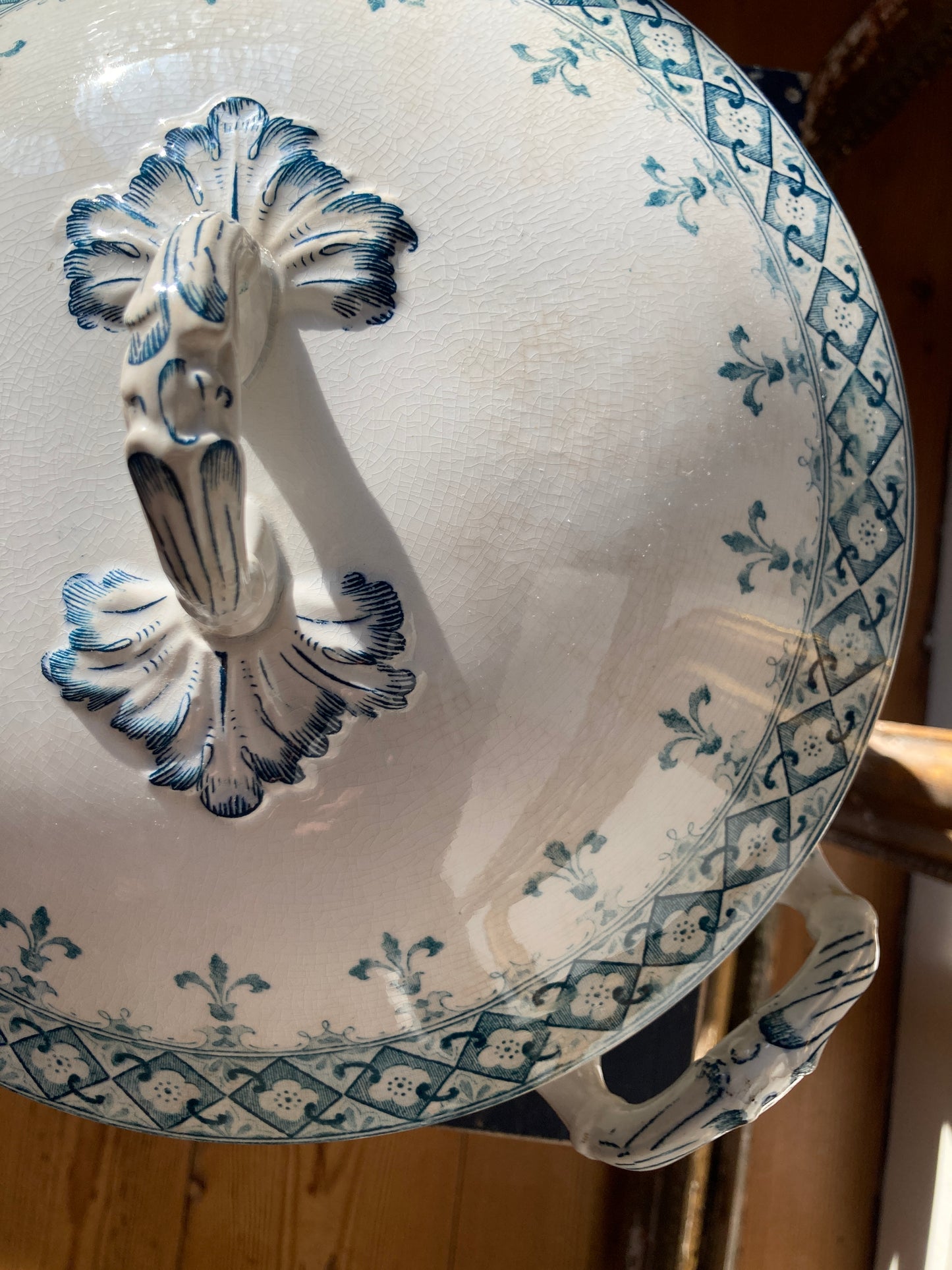 Andrée - Soup tureen