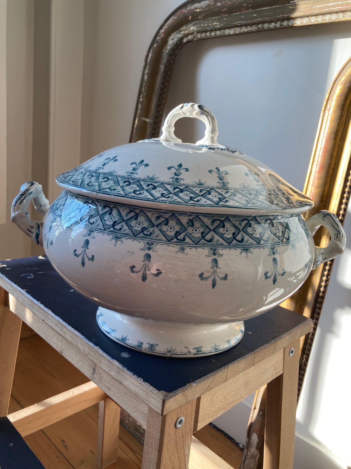 Andrée - Soup tureen