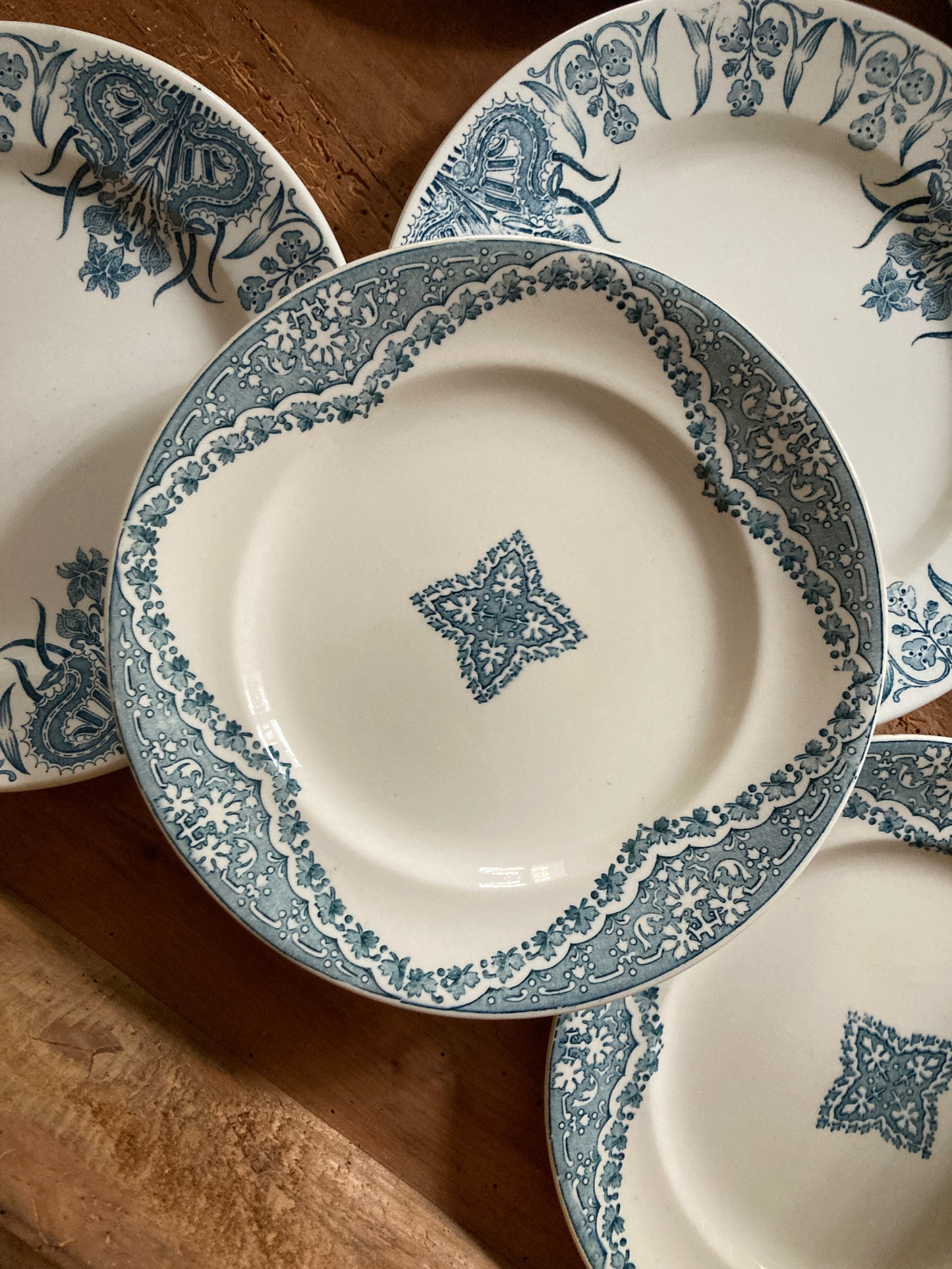 L'Aiglon - 8 assiettes plates