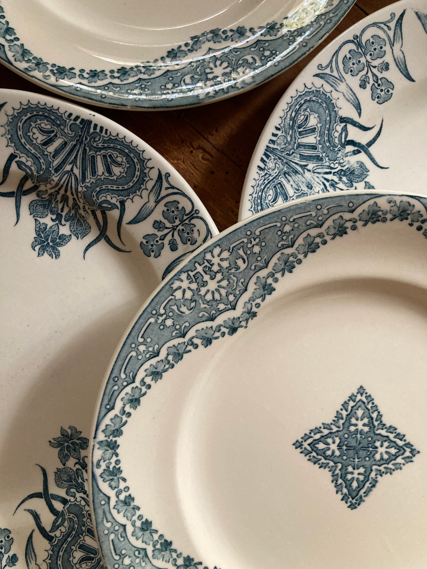 L'Aiglon - 8 assiettes plates