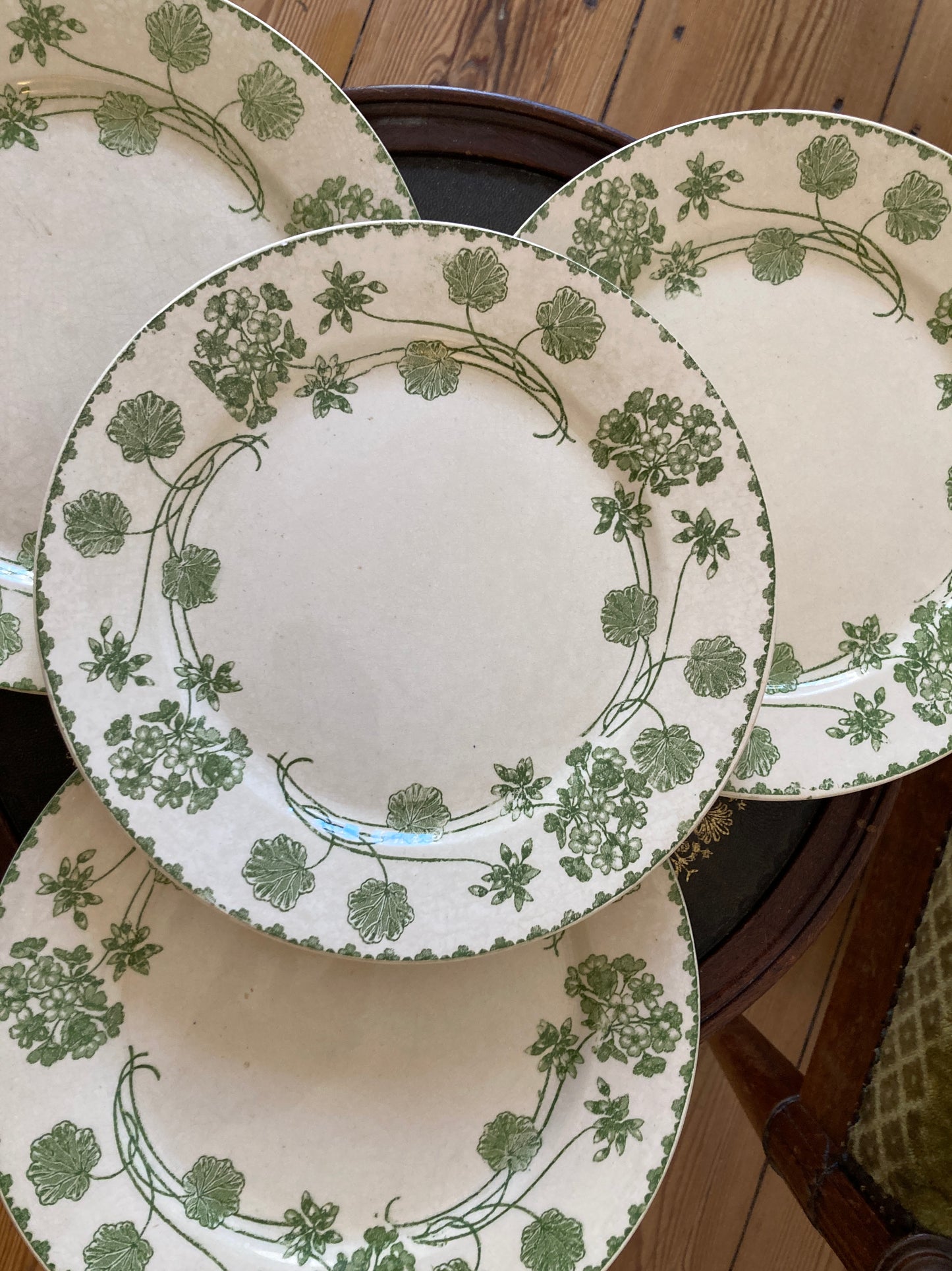 Géranium - 4 Assiettes Plates