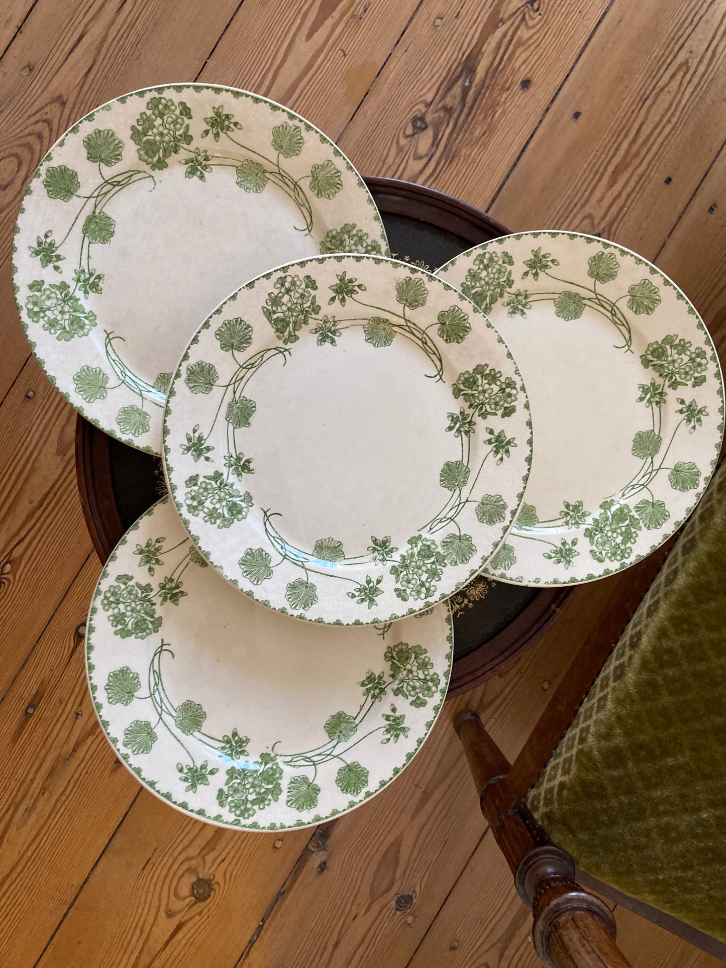 Géranium - 4 Assiettes Plates
