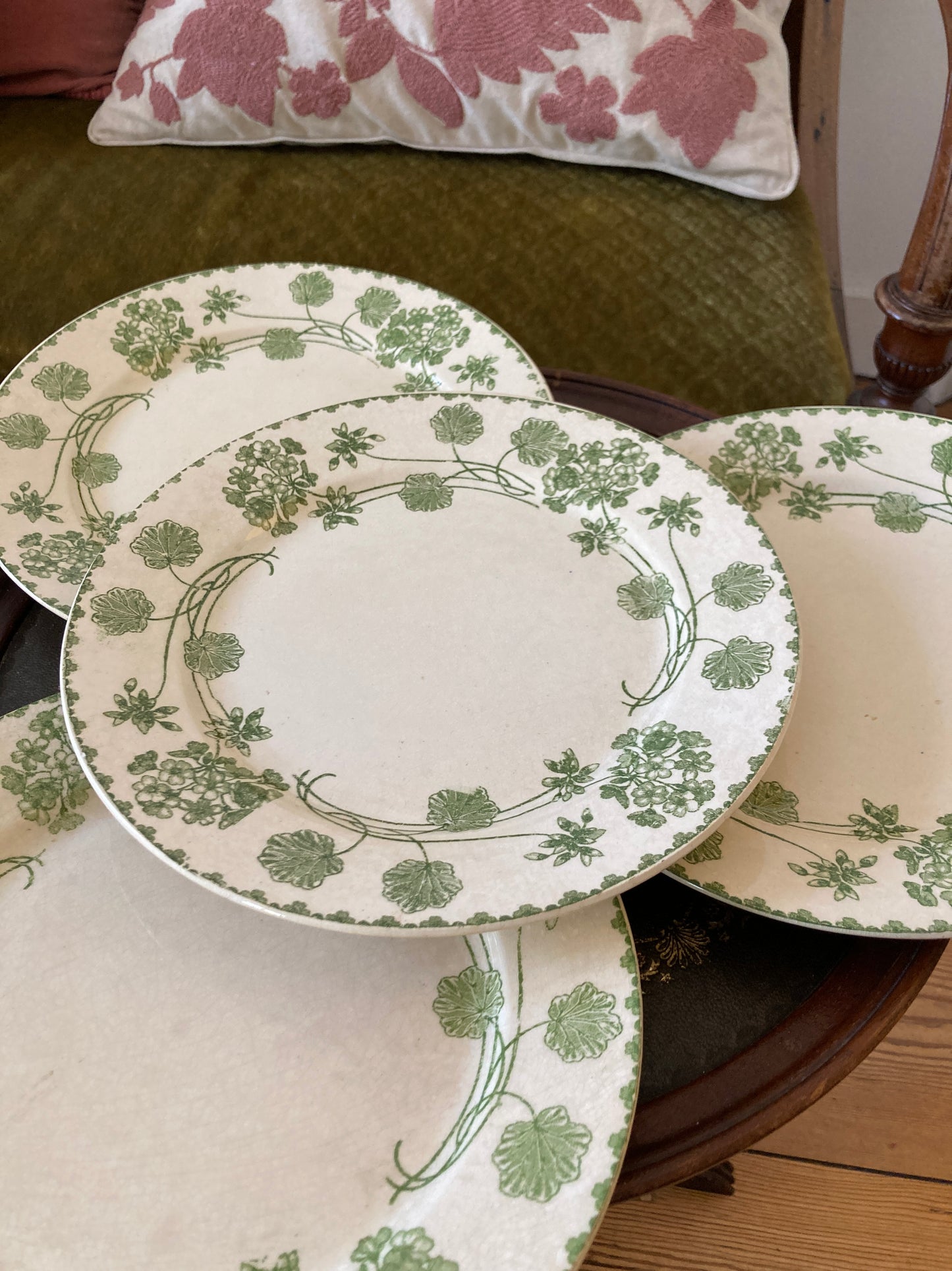 Géranium - 4 Assiettes Plates
