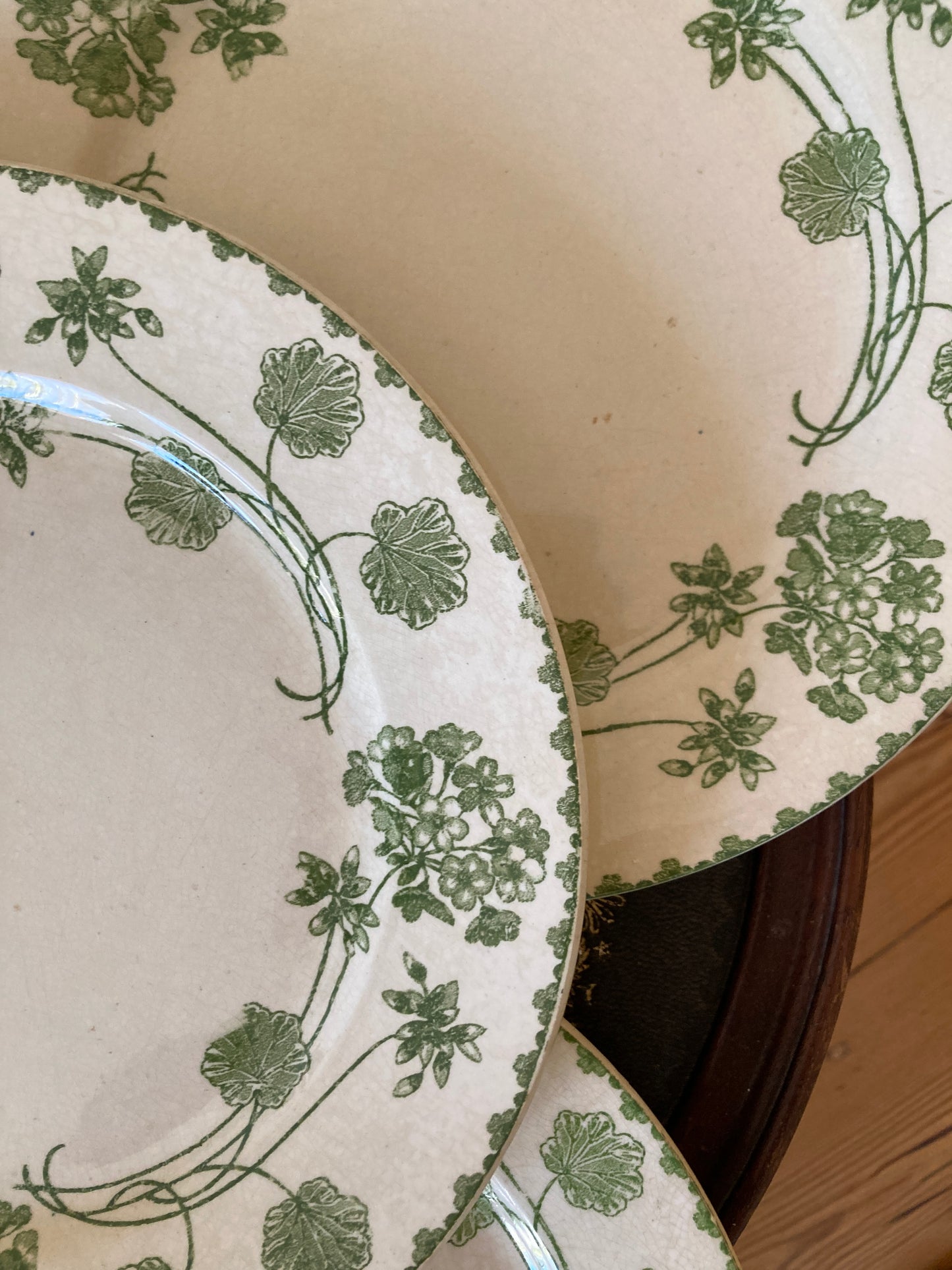 Géranium - 4 Assiettes Plates