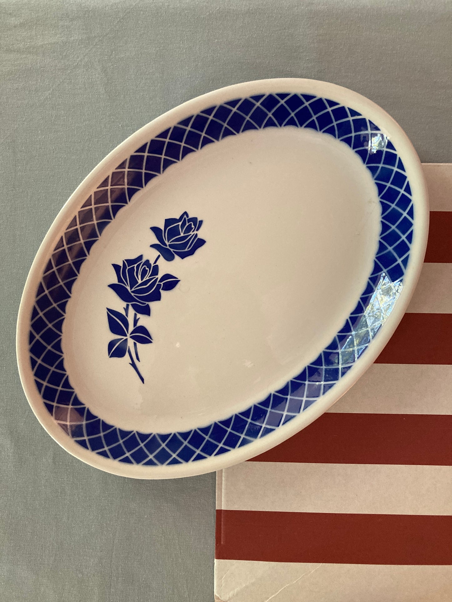 Rose Bleue - Plat de Service