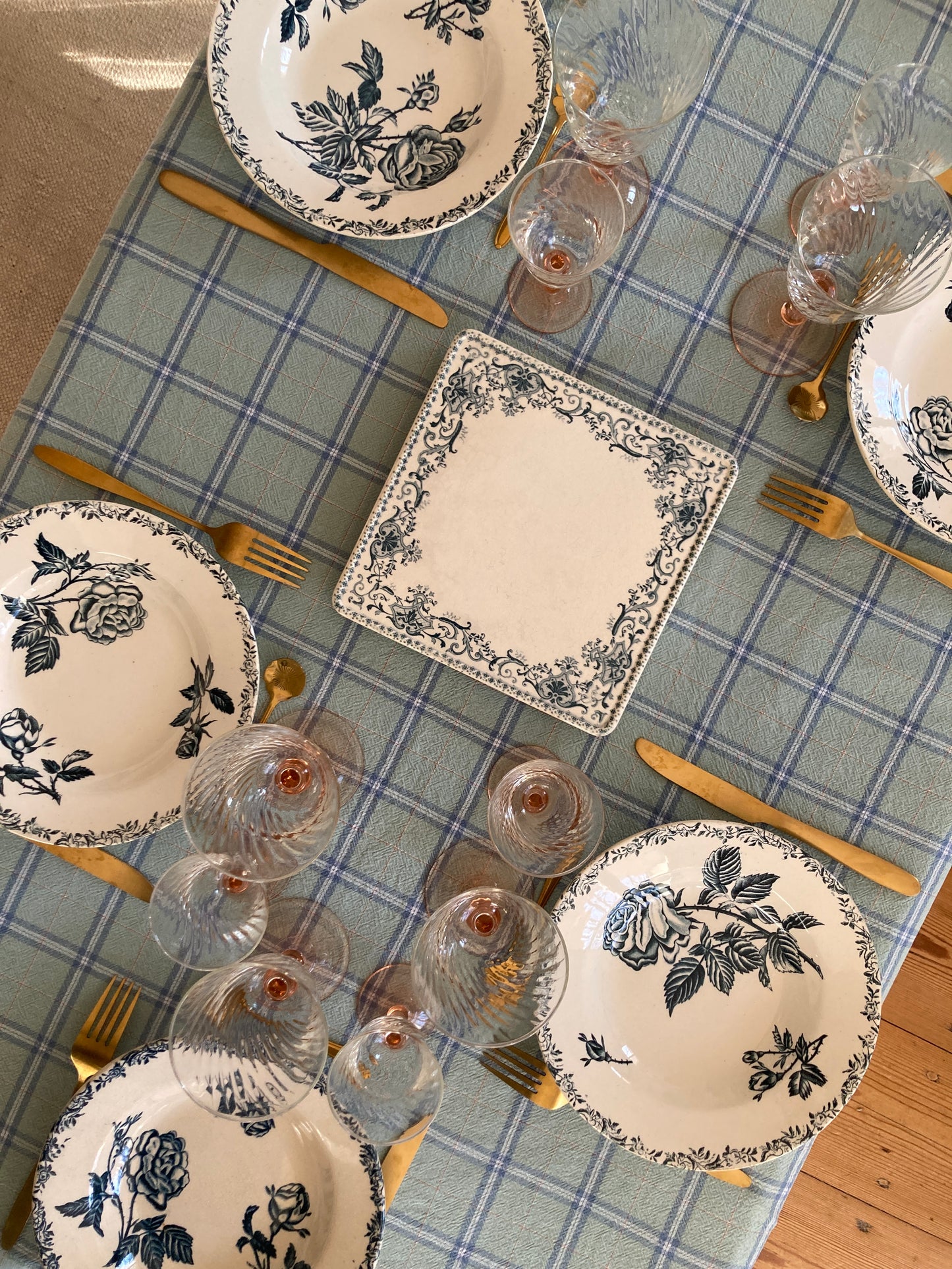 Roses - 4 Assiettes creuses