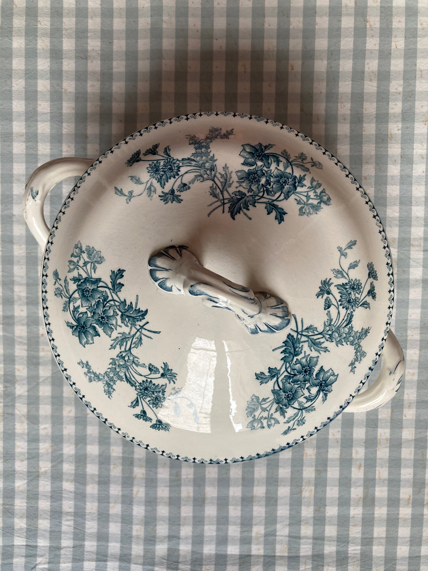 Trianon - Soup tureen