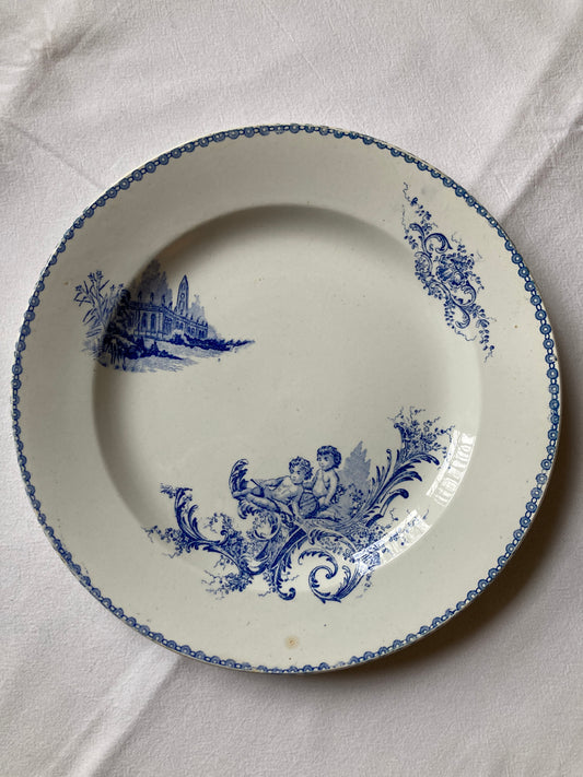 Trianon - Plat De Service