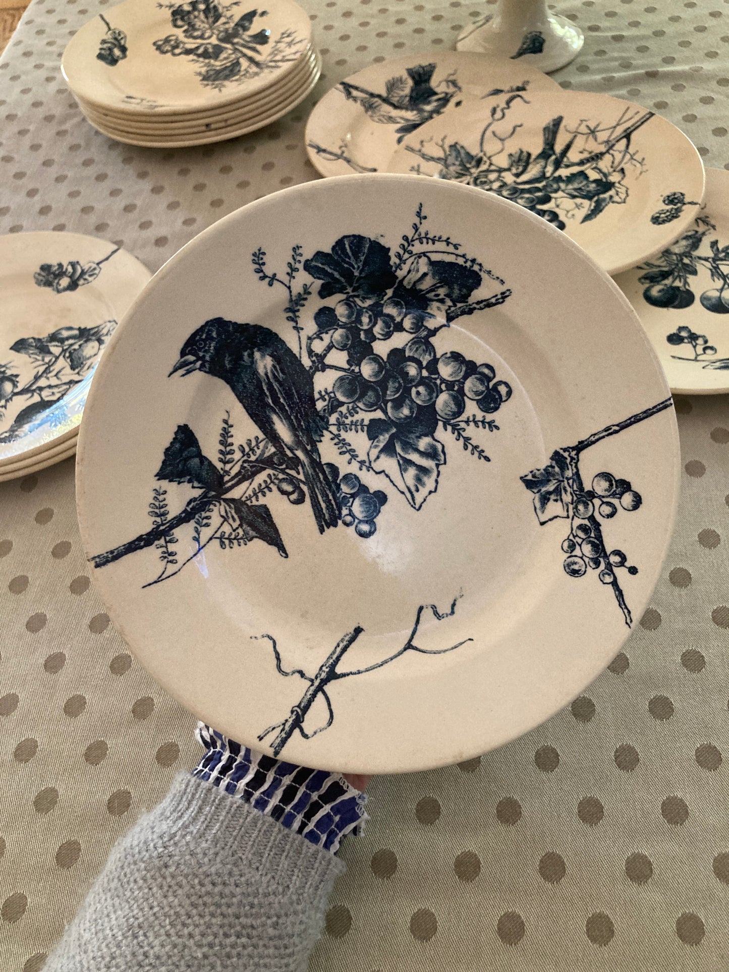 Corneilles - Assiette Sur Piédouche