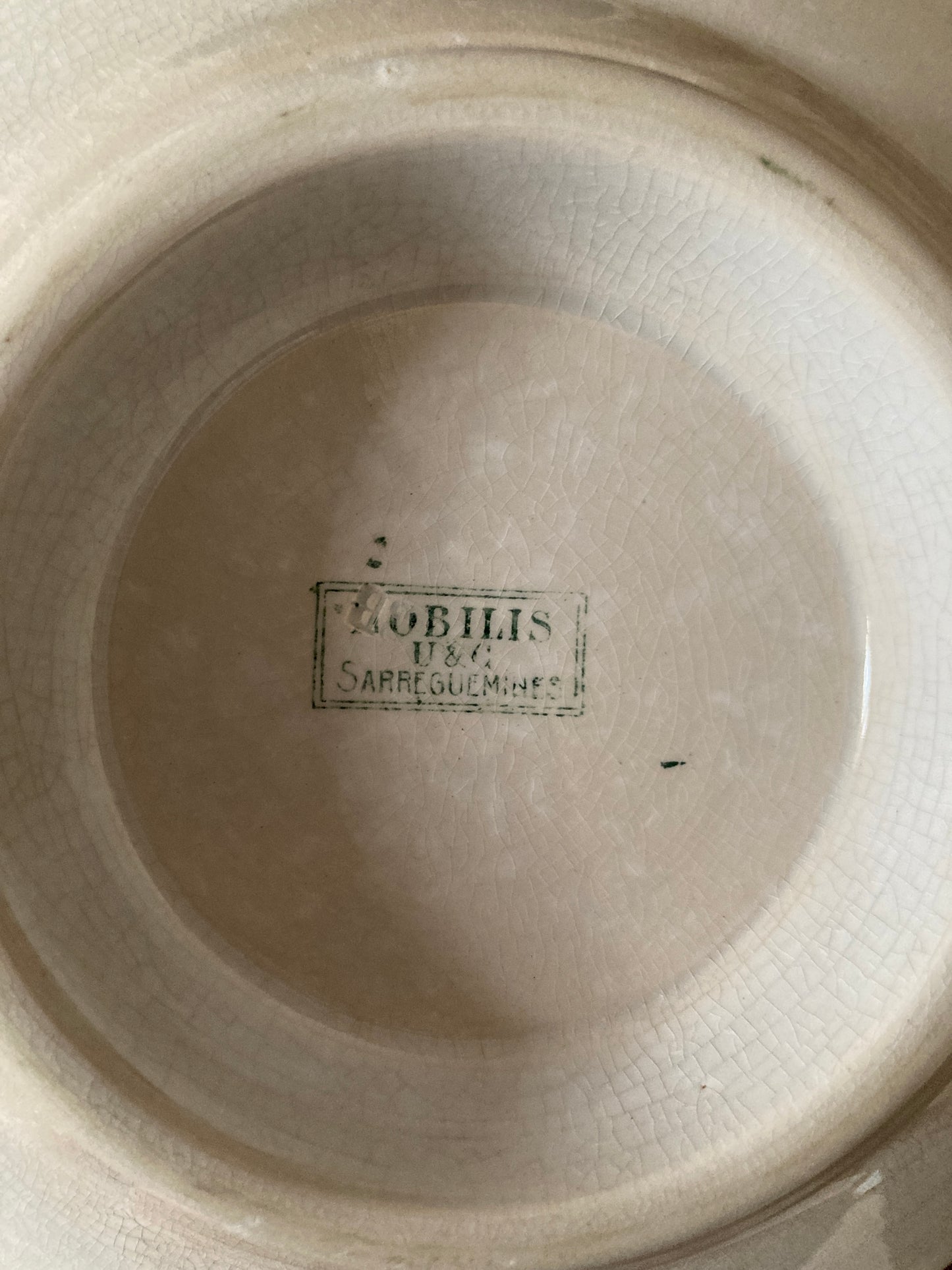 Nobilis Assiette sur Piédouche