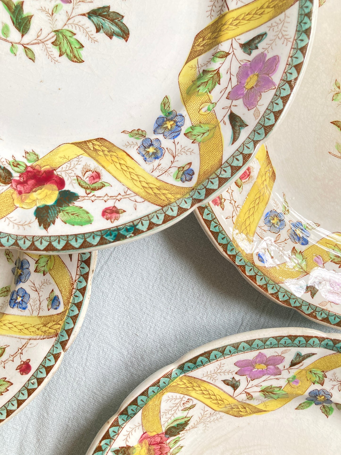 Yeddo - 6 Dessert Plates