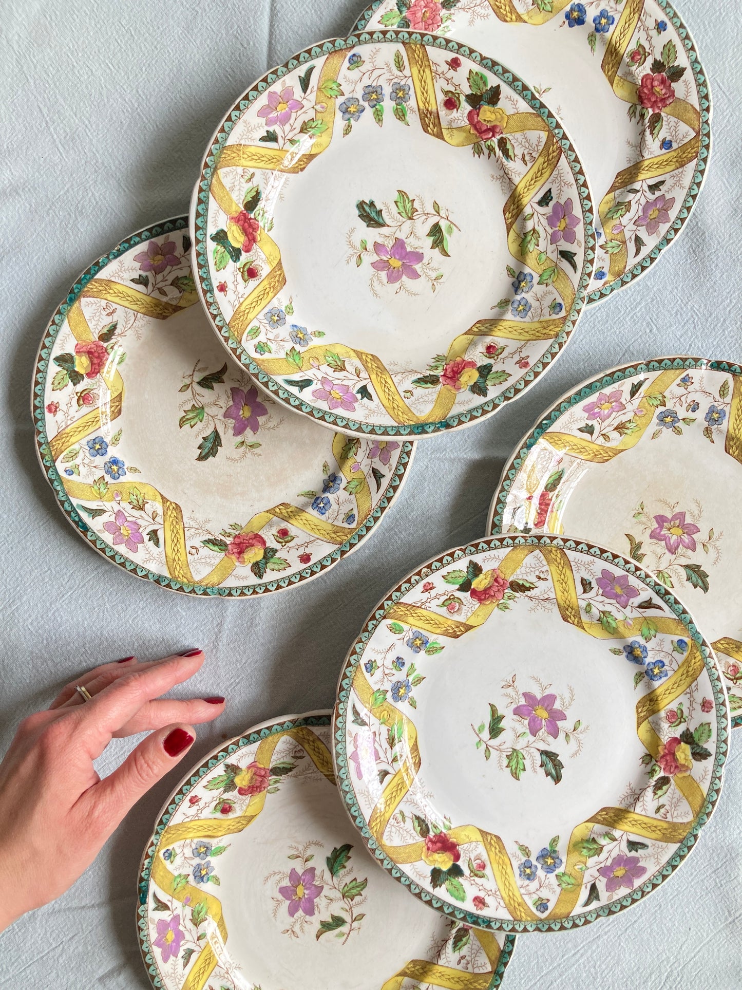 Yeddo - 6 Dessert Plates