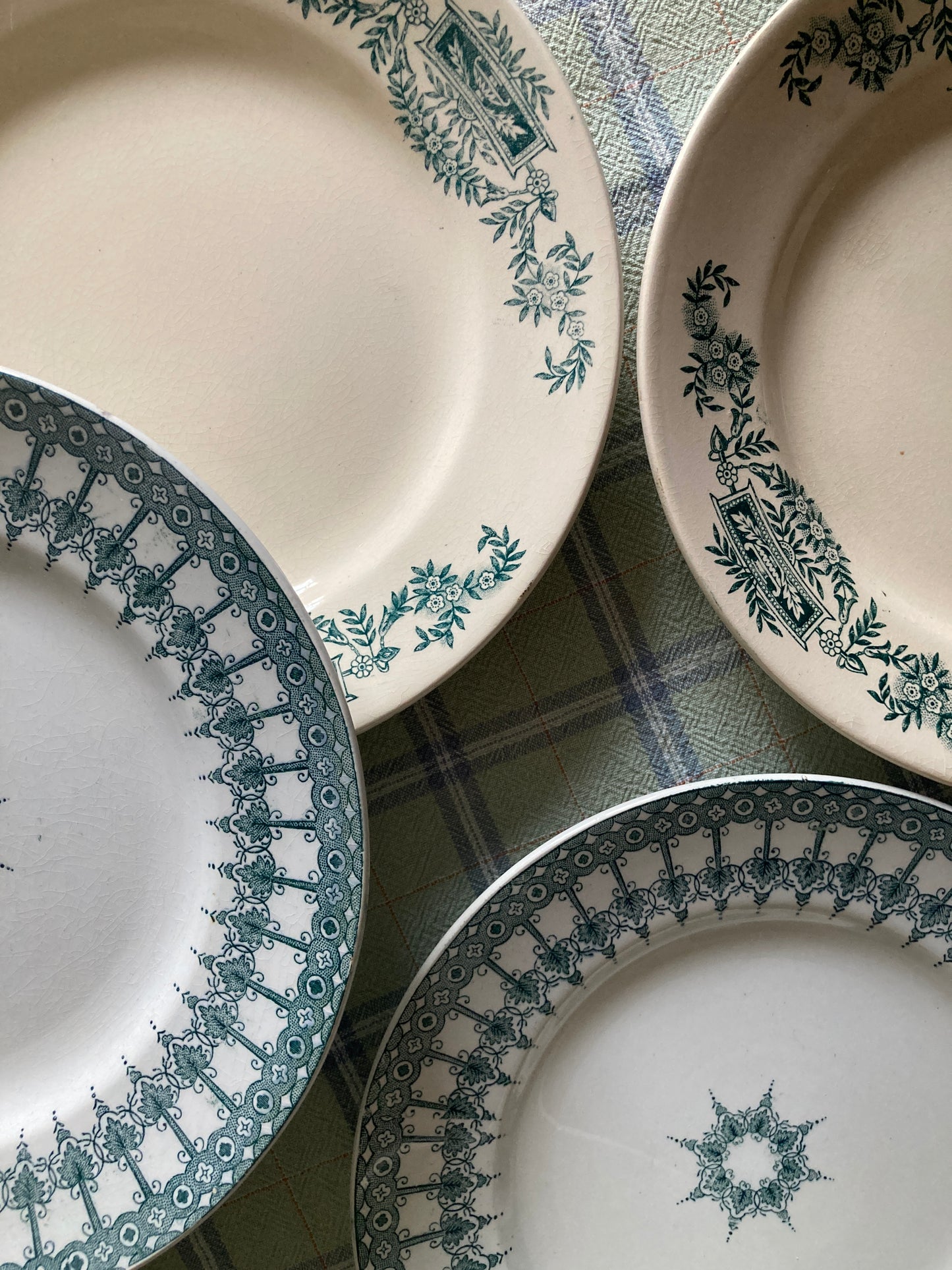 Longchamp - 8 Assiettes plates