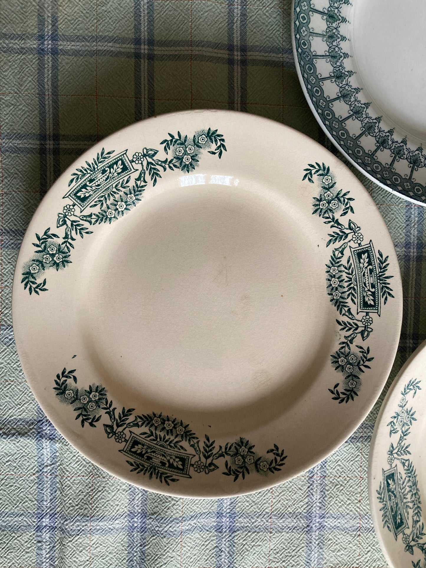 Longchamp - 8 Assiettes plates