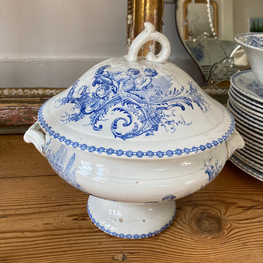 Trianon - Soup tureen